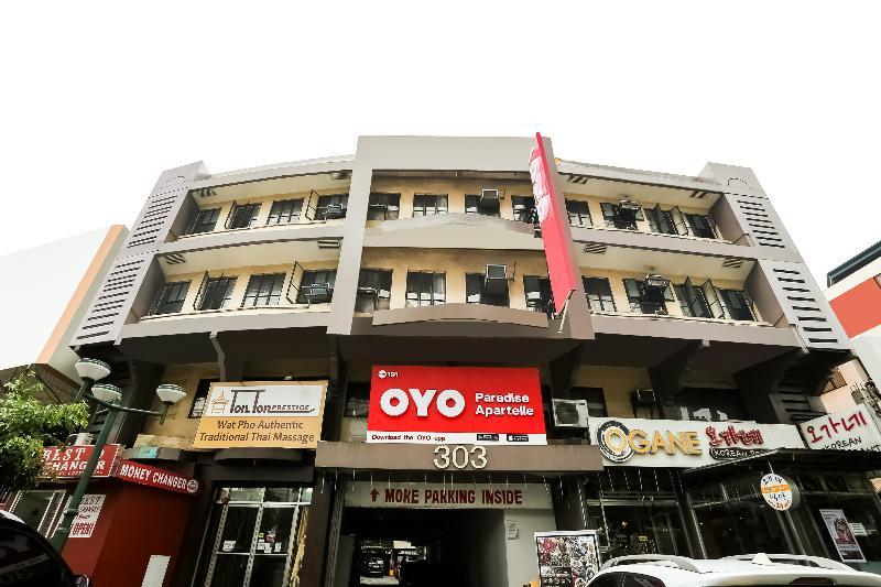 Отель Oyo 191 Paradise Apartelle Манила Экстерьер фото